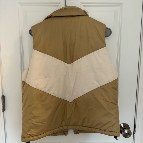 The North Face beige down vest - Picture 2 of 2